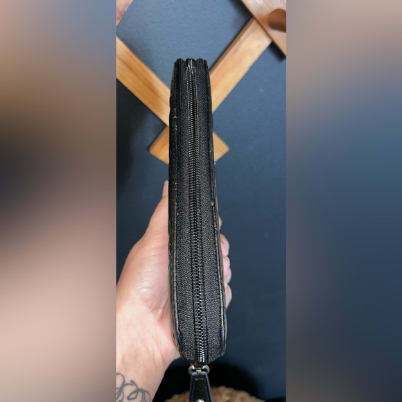 Disney Parks Loungefly Mickey and Minnie Mouse Wallet - Picture 7 of 16